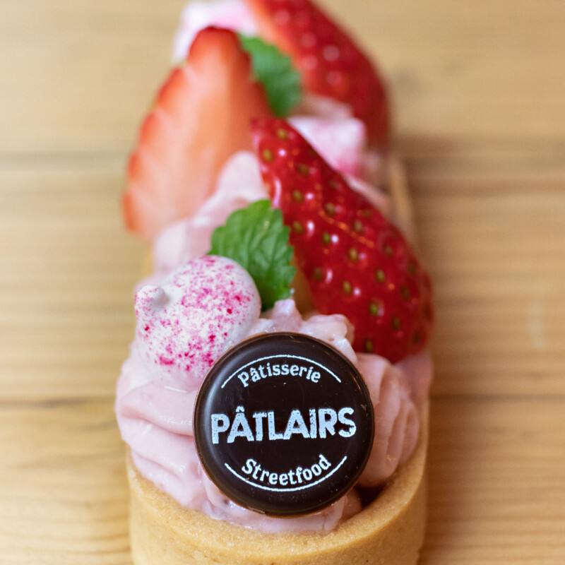 Pâtlairs mit Erdbeeren